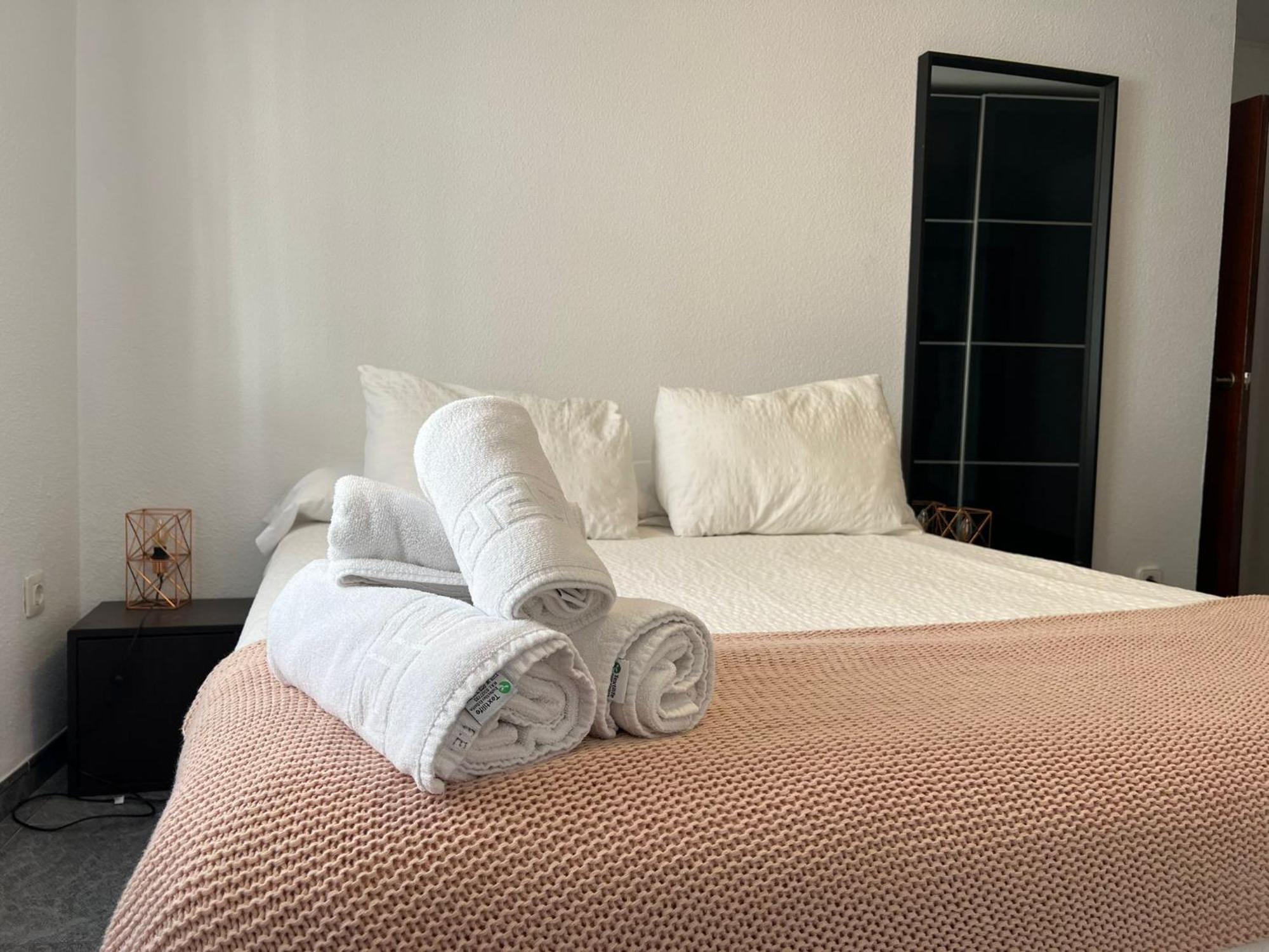 Apartamento Los Califas A 100M De La Catedral Lägenhet Córdoba Exteriör bild